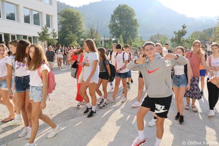 V Kamniku odprli eno najbolj modernih osnovnih šol v Sloveniji (9)